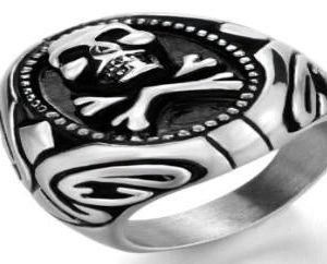 R195 Stainless Steel Poison Ivy Biker Ring